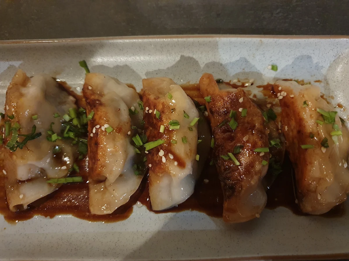 Dumplings, Bar 38