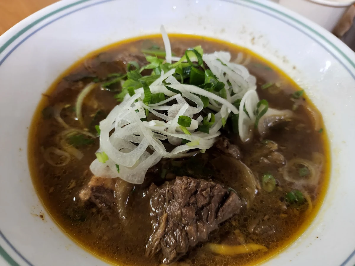 Beef Stew with Bread Roll, 2 Foodies Mount Pritchard