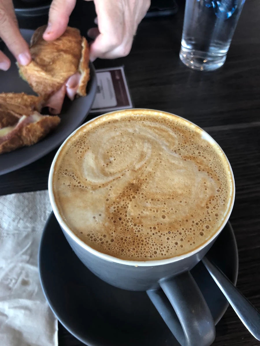 Flat White Double Shot, Stellarossa Sippy Downs (Drive Thru Cafe)