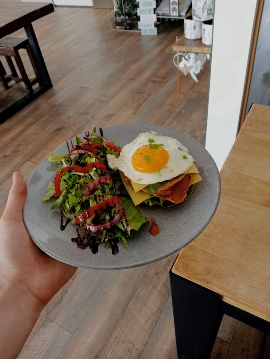 Breakfast Stack, Lou's Cafe