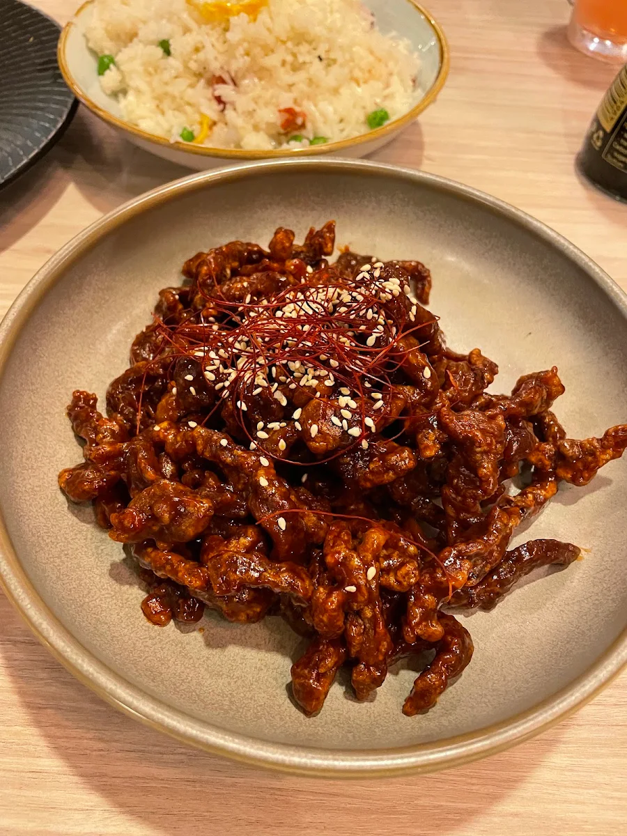 Rainbow Beef with Fried Rice, 88 Alley