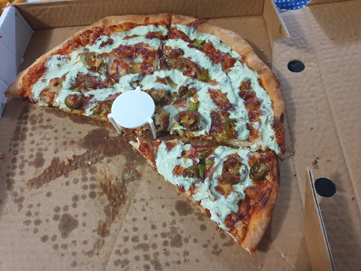 Tandoori Chicken Pizza Spicy