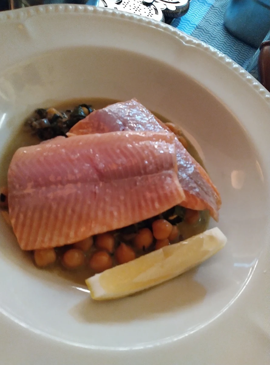Market Fish, Restaurant Santino