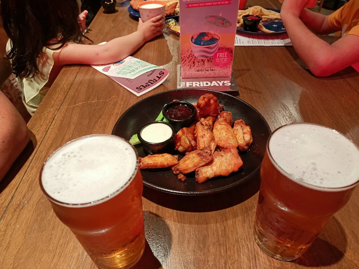 Chicken Wings, TGI Fridays Southland