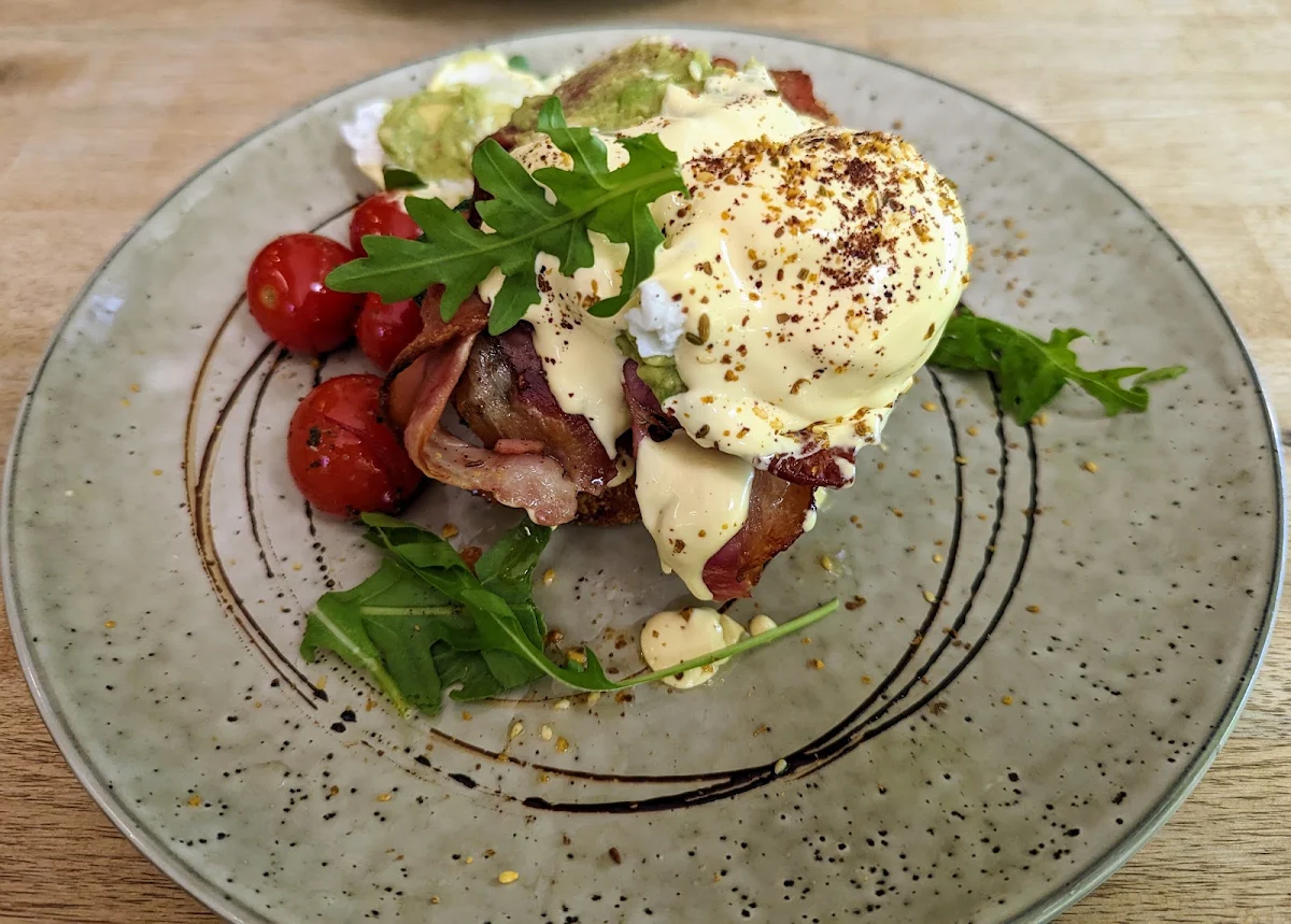 Hash Stack, SPILL THE BEANS CAFE