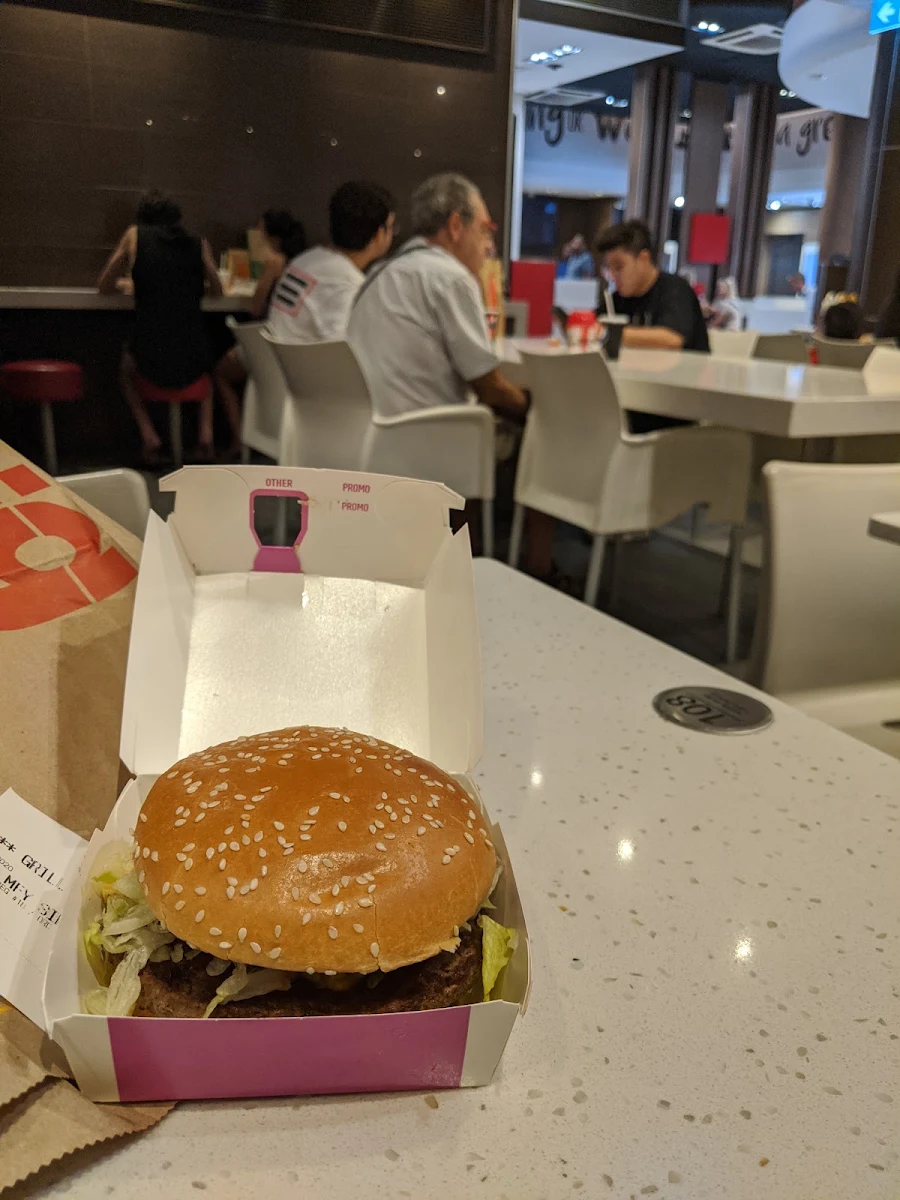 Mcfeast, McDonald's William Street