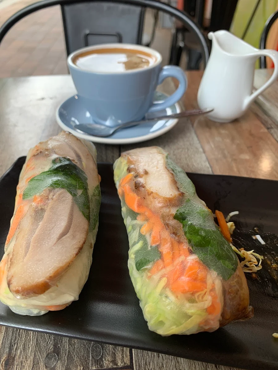 Box 3 Avo Rice Paper Roll