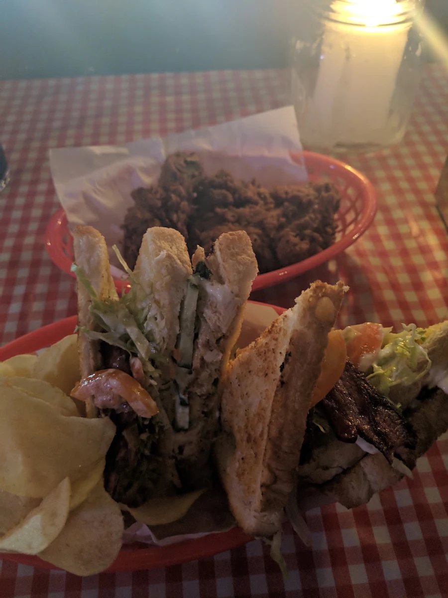Club Sandwich with Crisps