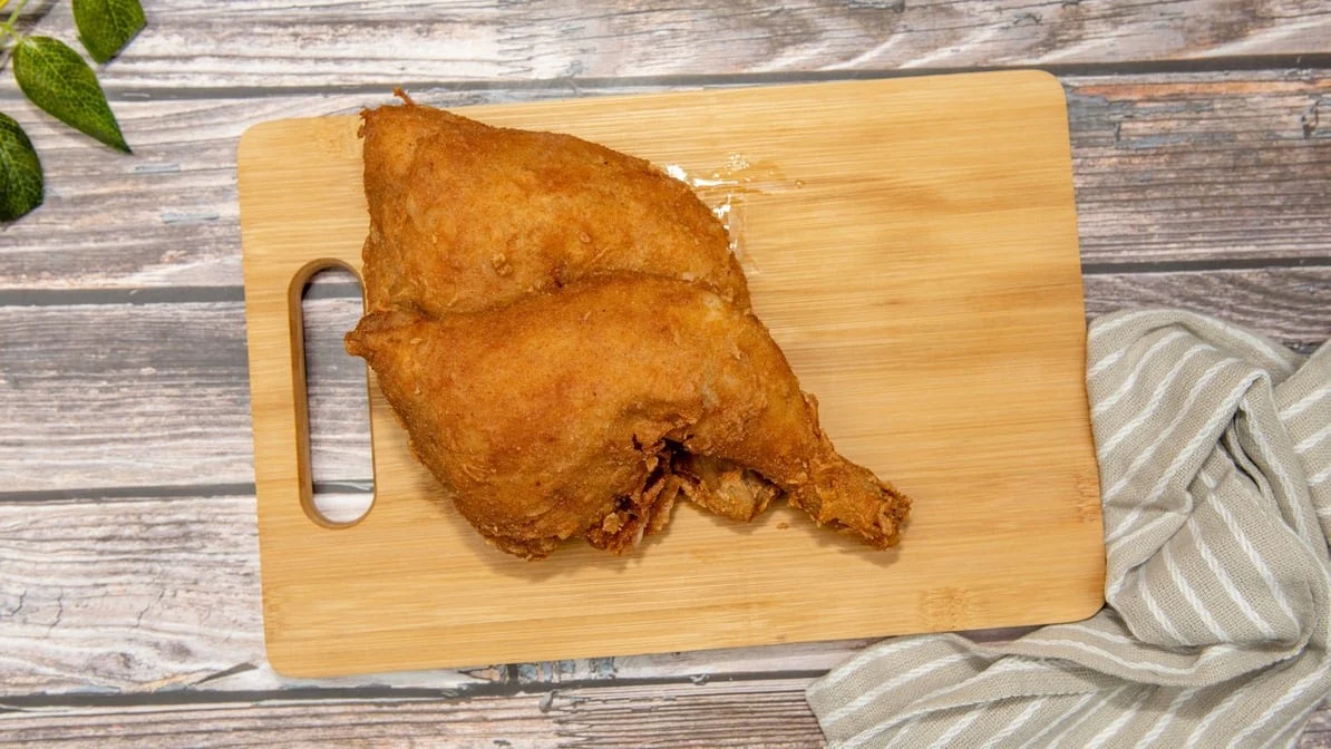 Highlights, Vic's Chicken