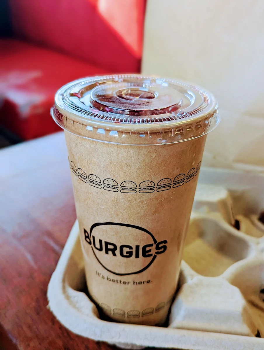 Raspberry Tea, Burgies - Hoppers Crossing