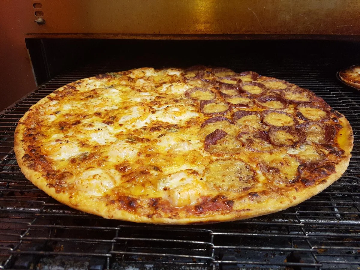 Highlights, Blackwood Pizza Bar