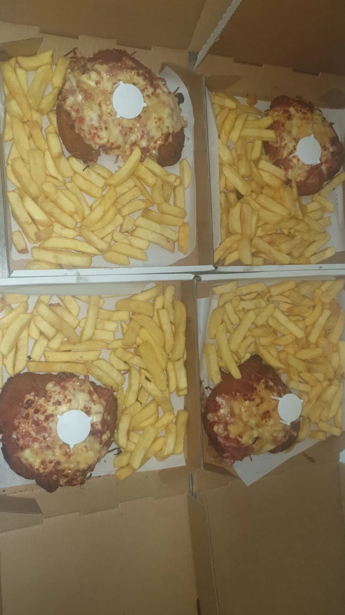Highlights, Blackwood Pizza Bar
