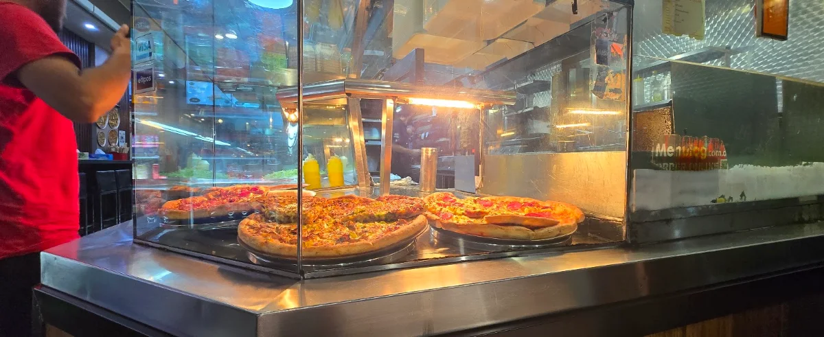 Dubai Pizza Medium
