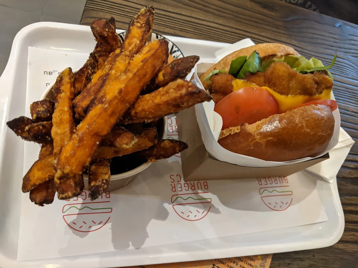 Howdy Burger and Sweet Potato Chips
