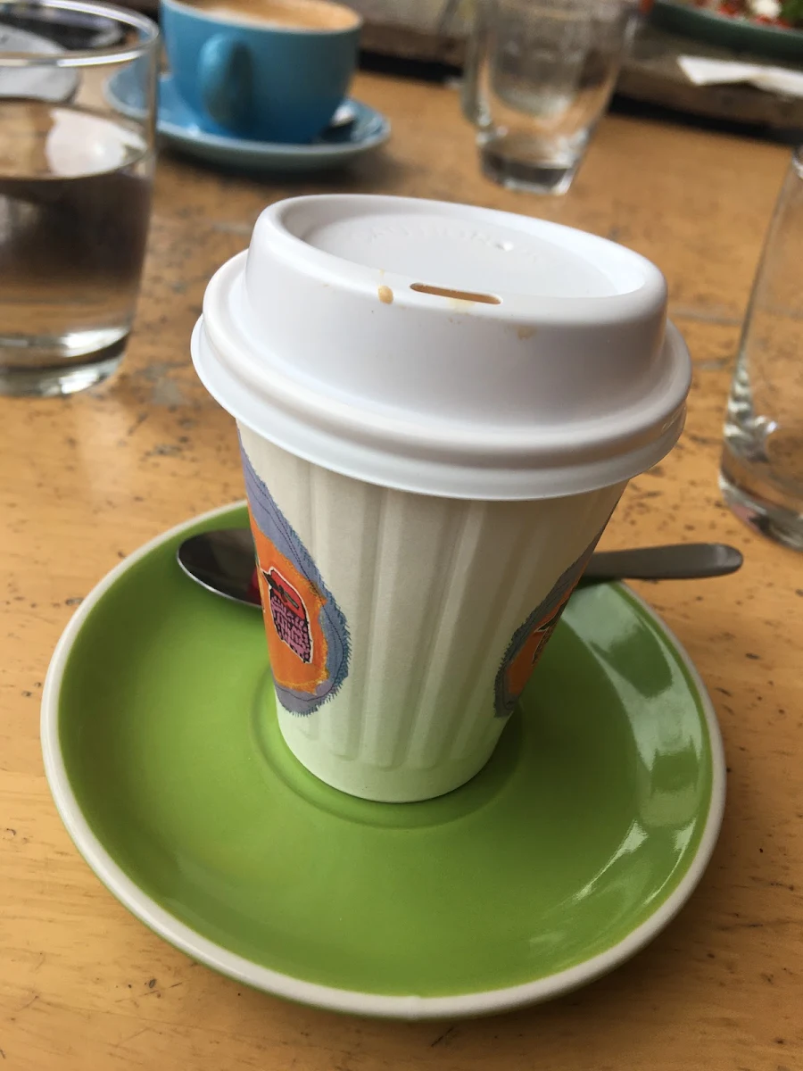 Latte, Elliott's Bistro