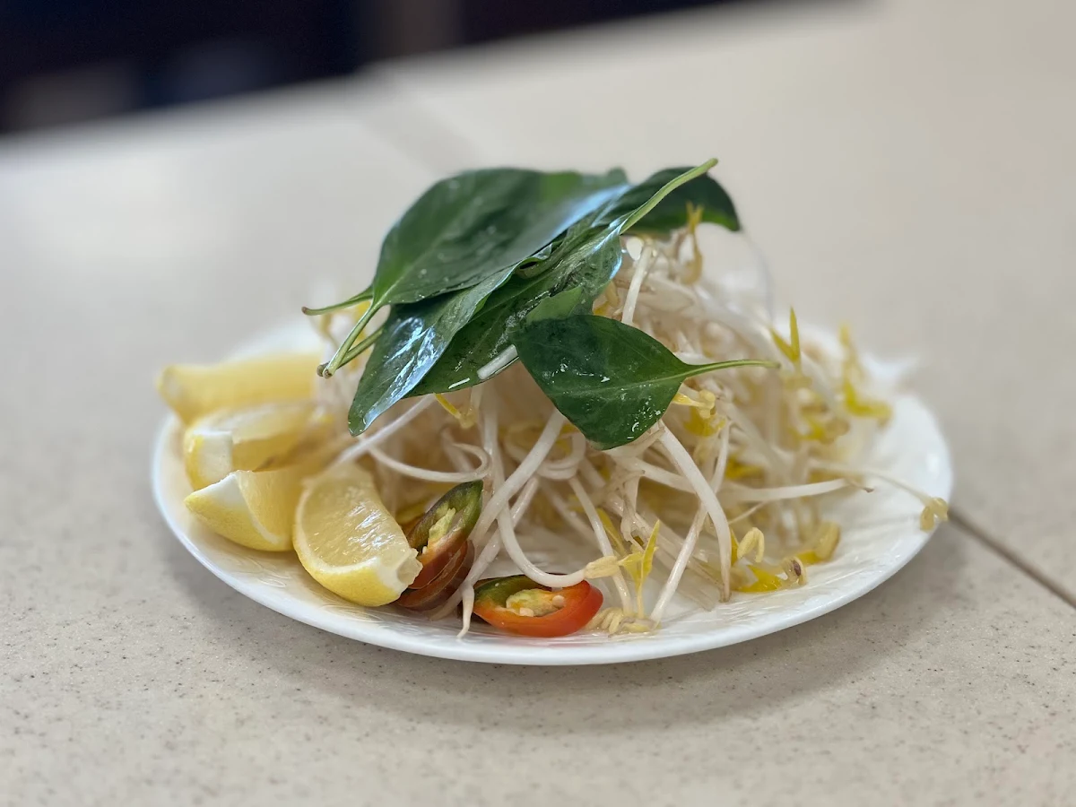 Bamboo Shoot, Pho Van