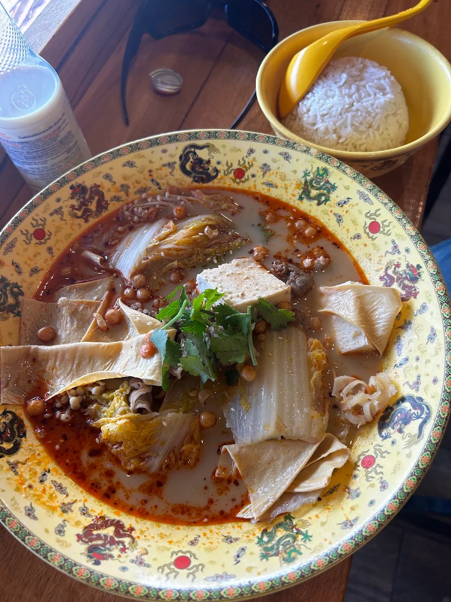 Highlights, Dragon Hot Pot Caulfield East