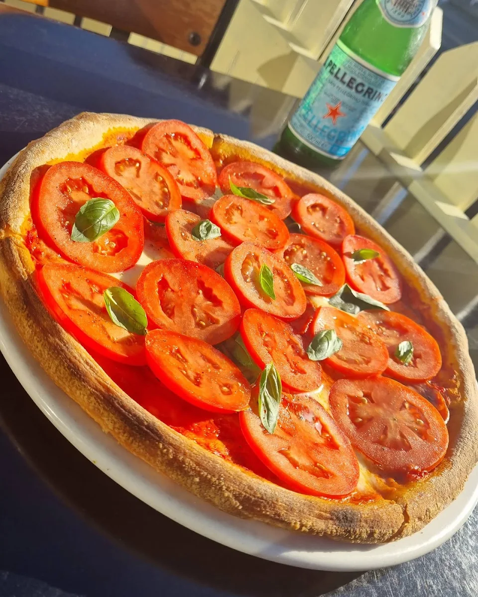 Highlights, I Carusi Pizza