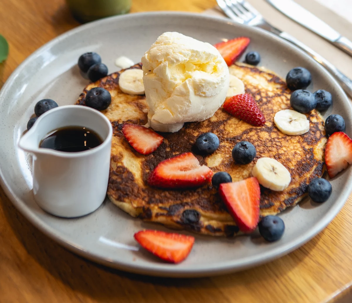 Highlights, Crossway Cafe