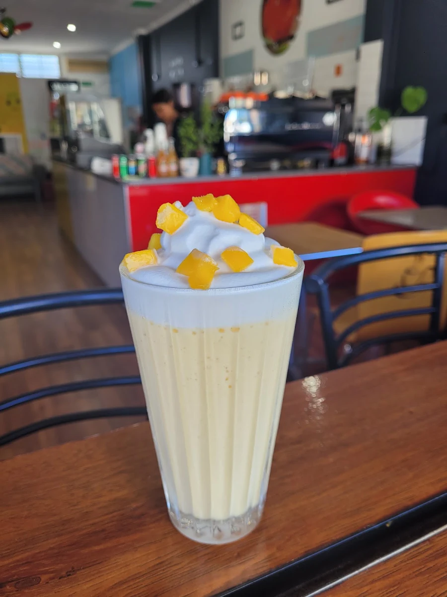 Mango Shake, Gary's Cafe