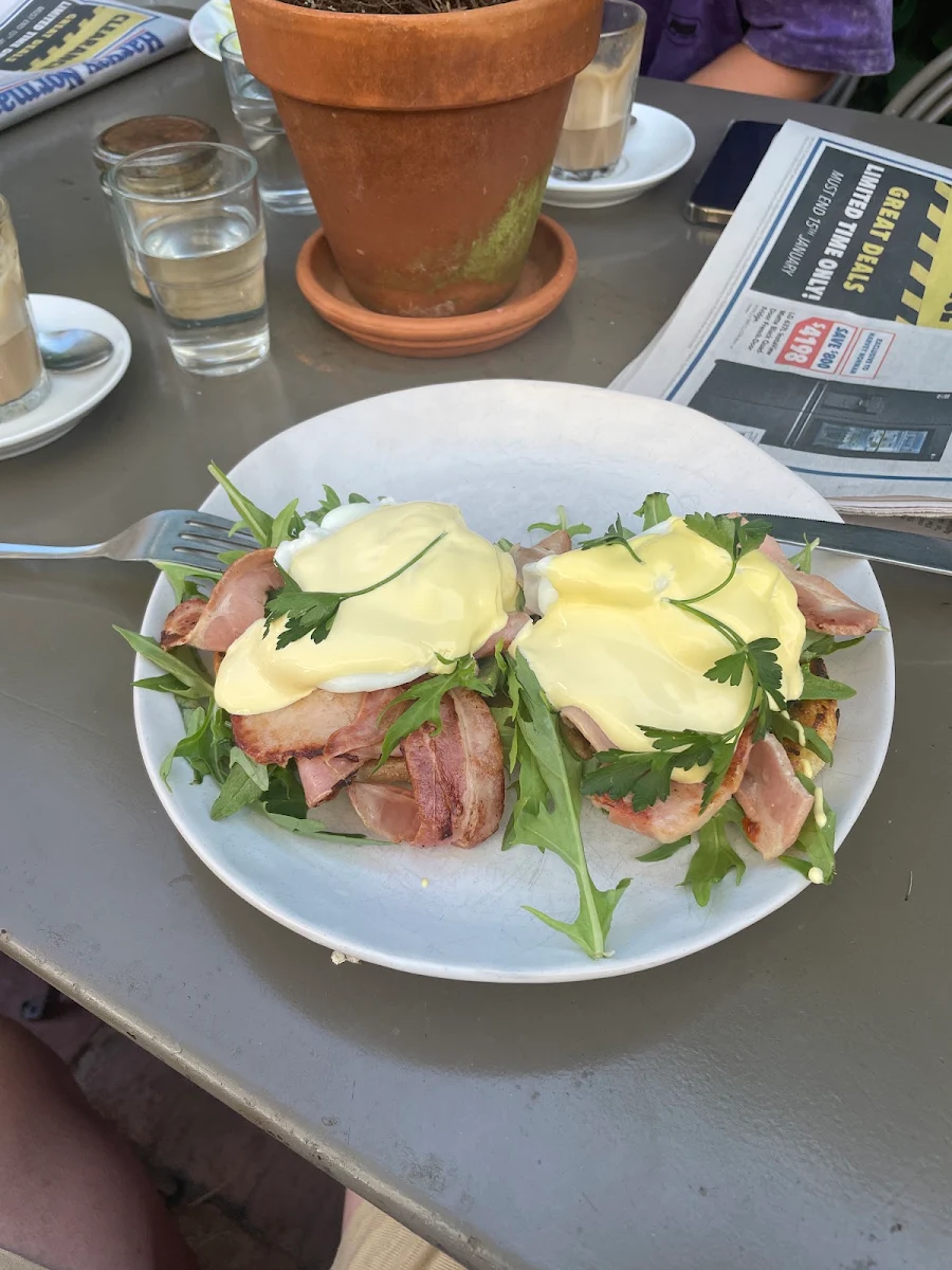 Eggs Benedict, The Sisters Kitchen Garden Cafe