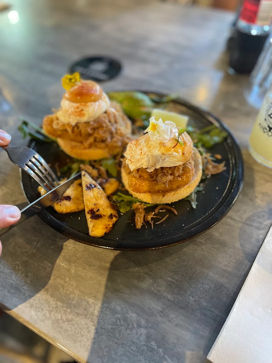 Pulled Pork Benedict, Andonis Cafe & Bar, Fortitude Valley