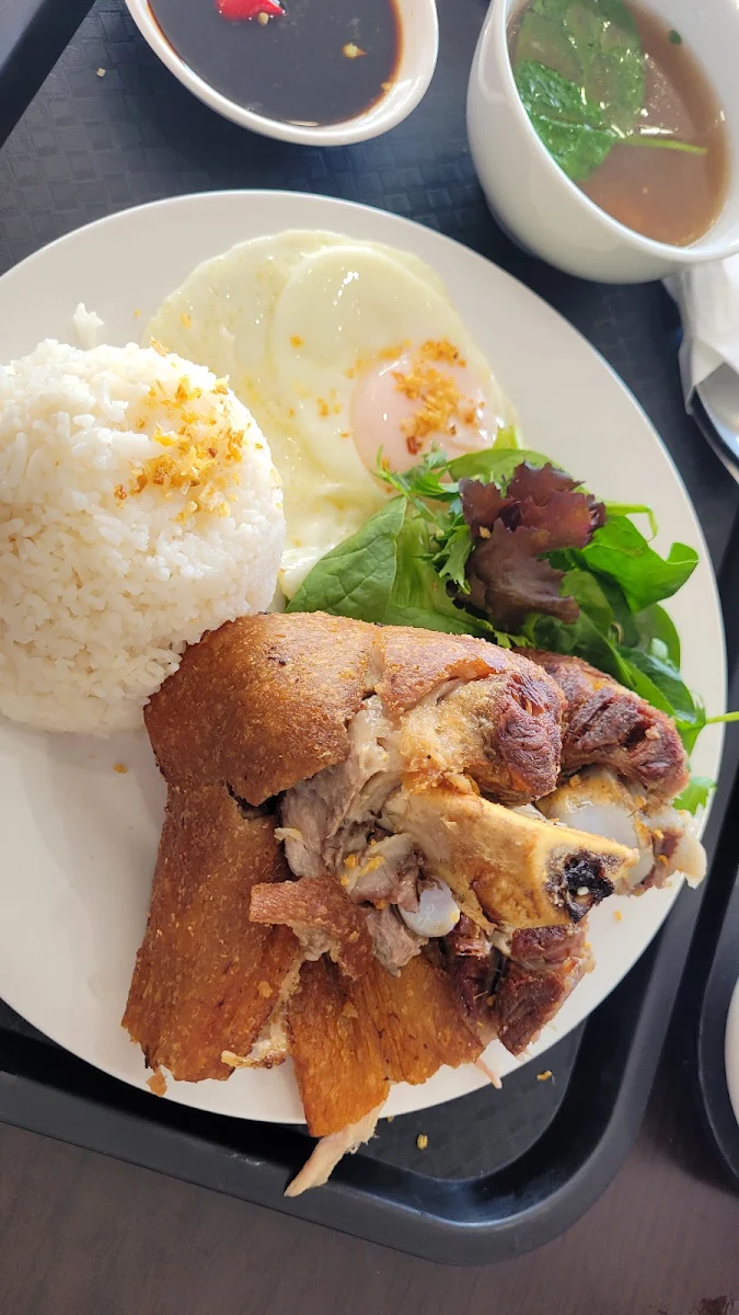 Crispy Pata