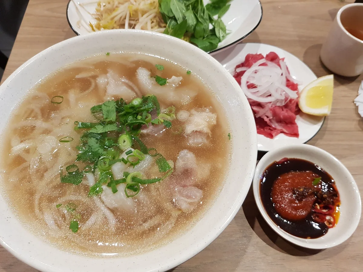 Phở Tái Dỉa Riêng Gân
