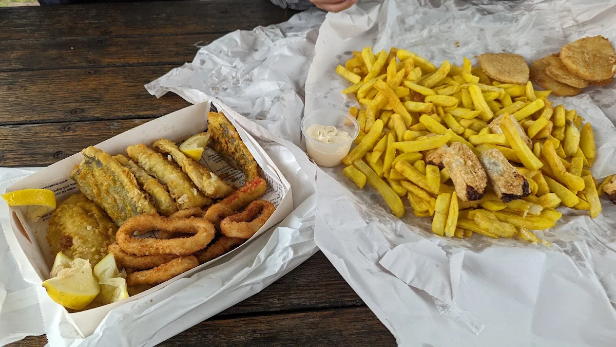 Highlights, Fishpen Takeaway