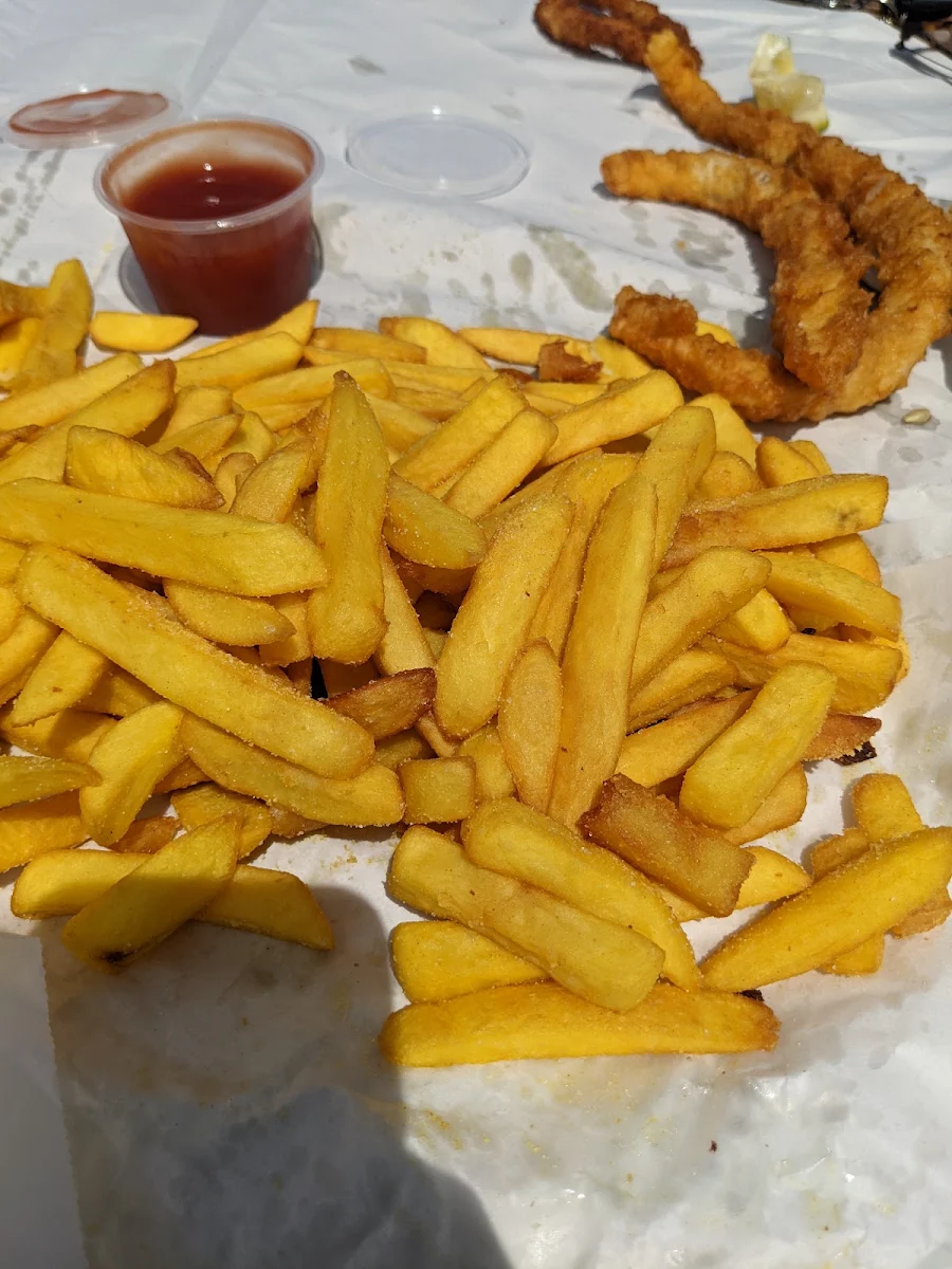 Highlights, Fishpen Takeaway