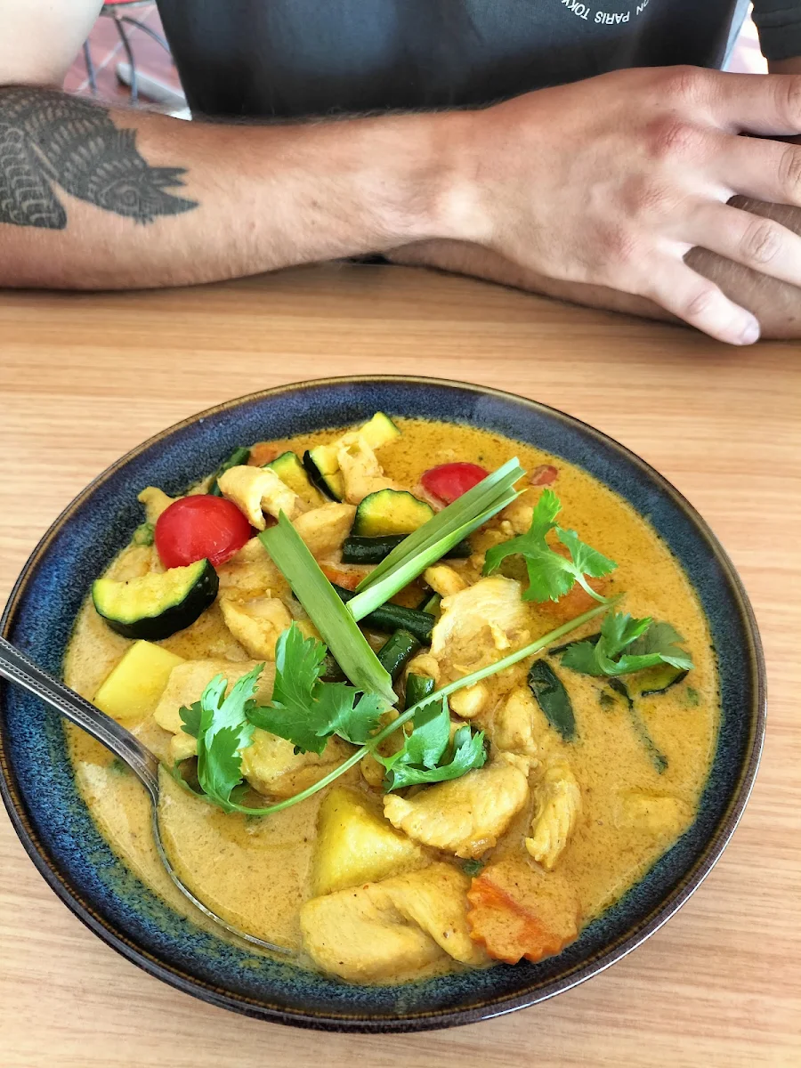 Thai Curry, CocoBee's