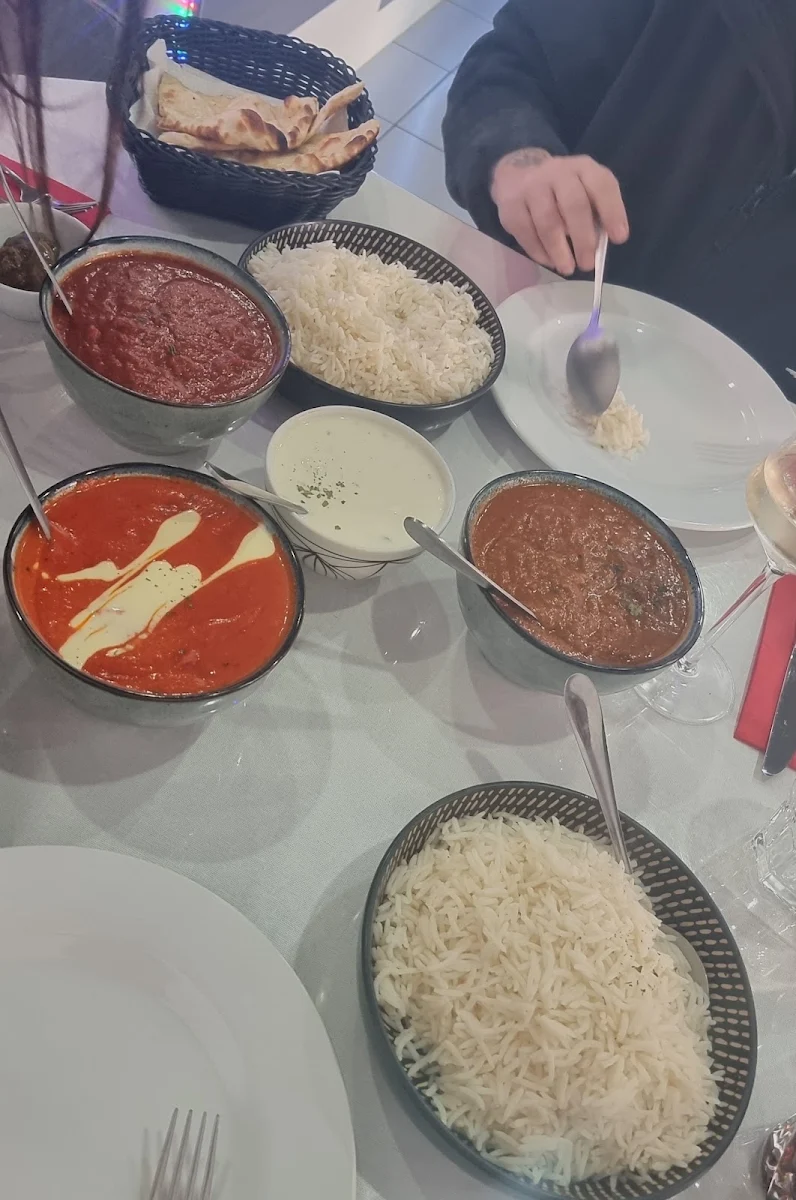 Chicken Tikka Masala Butter Chicken Vindaloo
