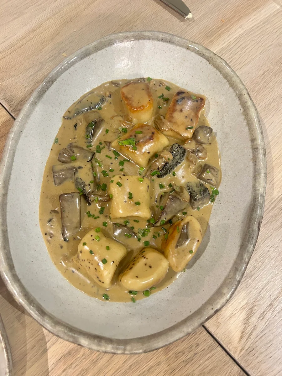Highlights, Estancia Adina Italian cuisine