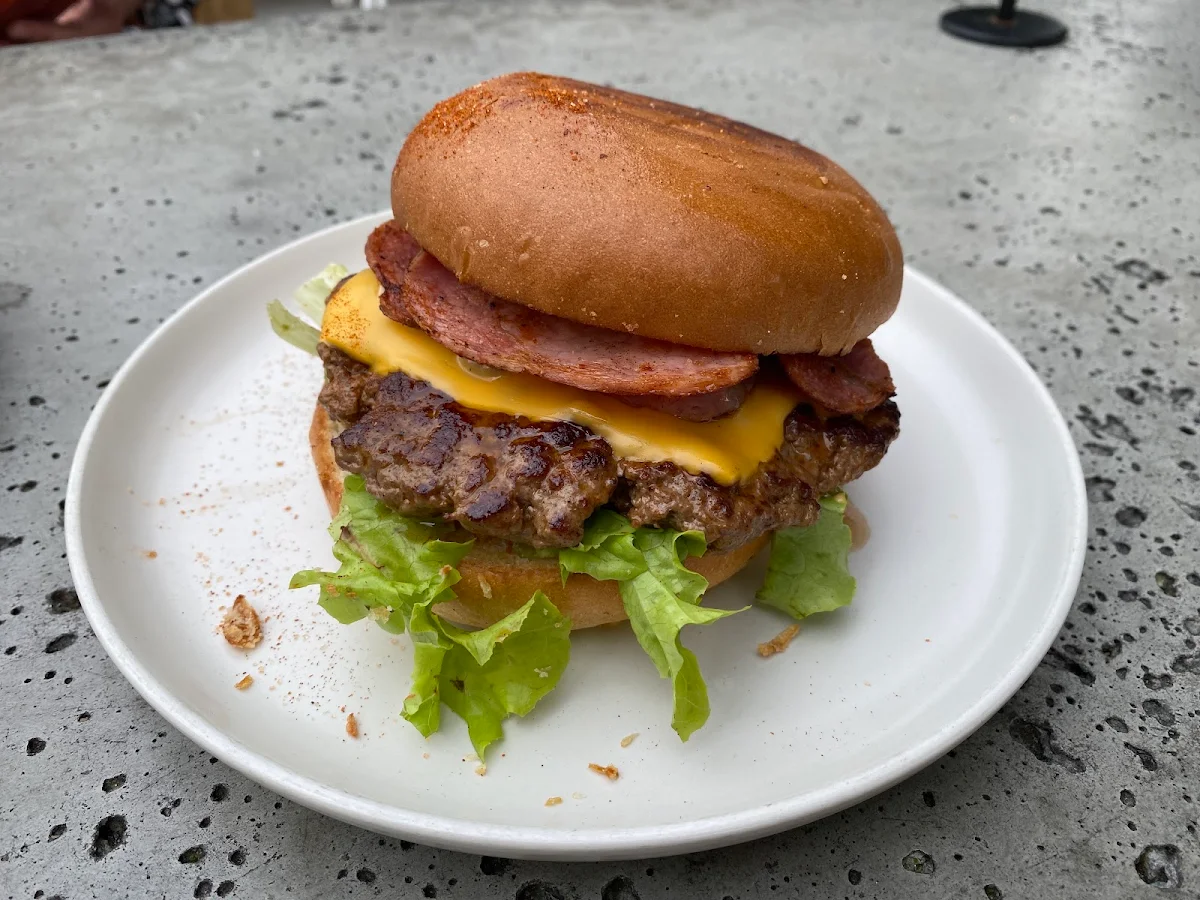 Kids Cheeseburger