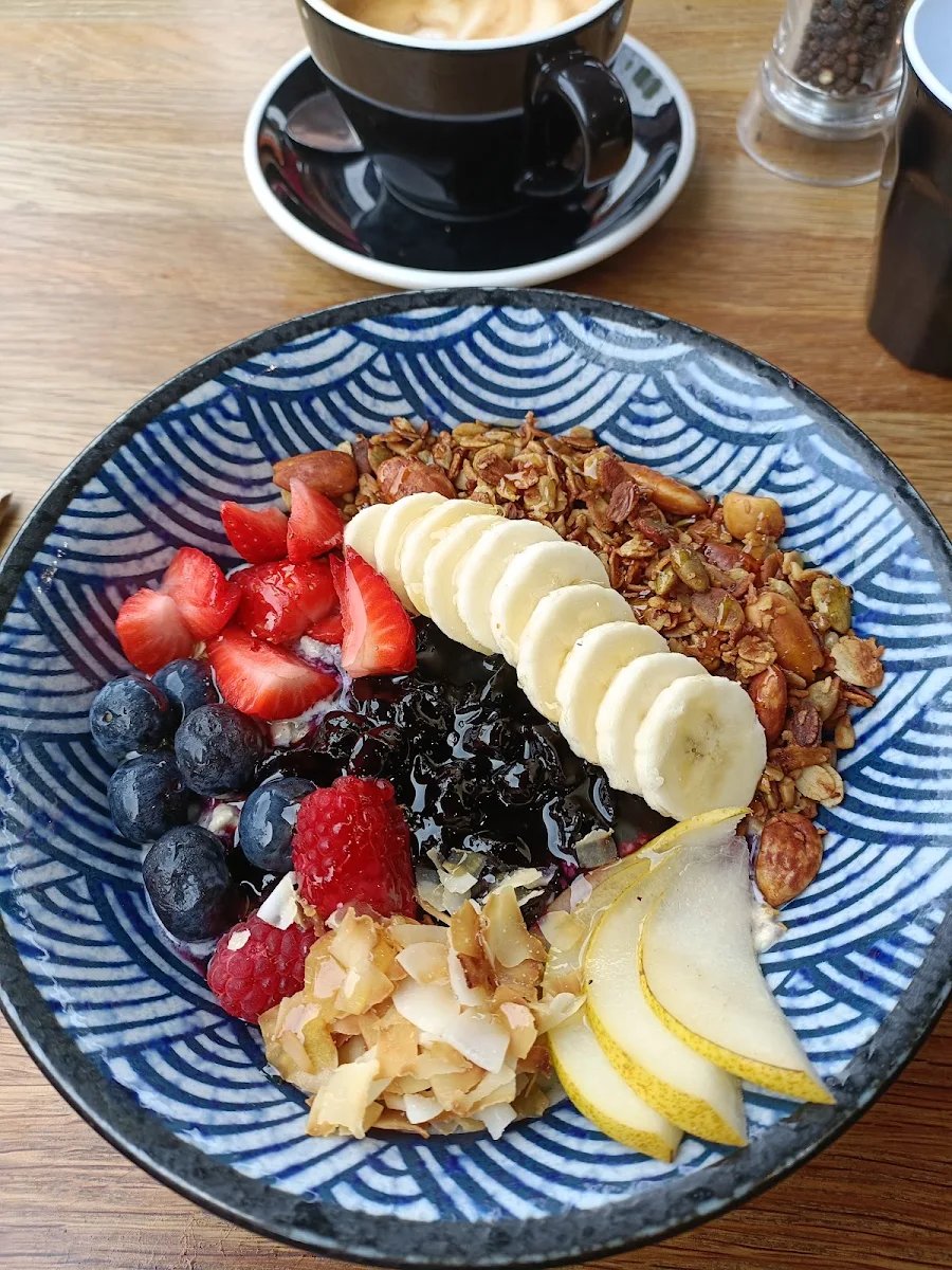 Chia Porridge with Fruit Bowl