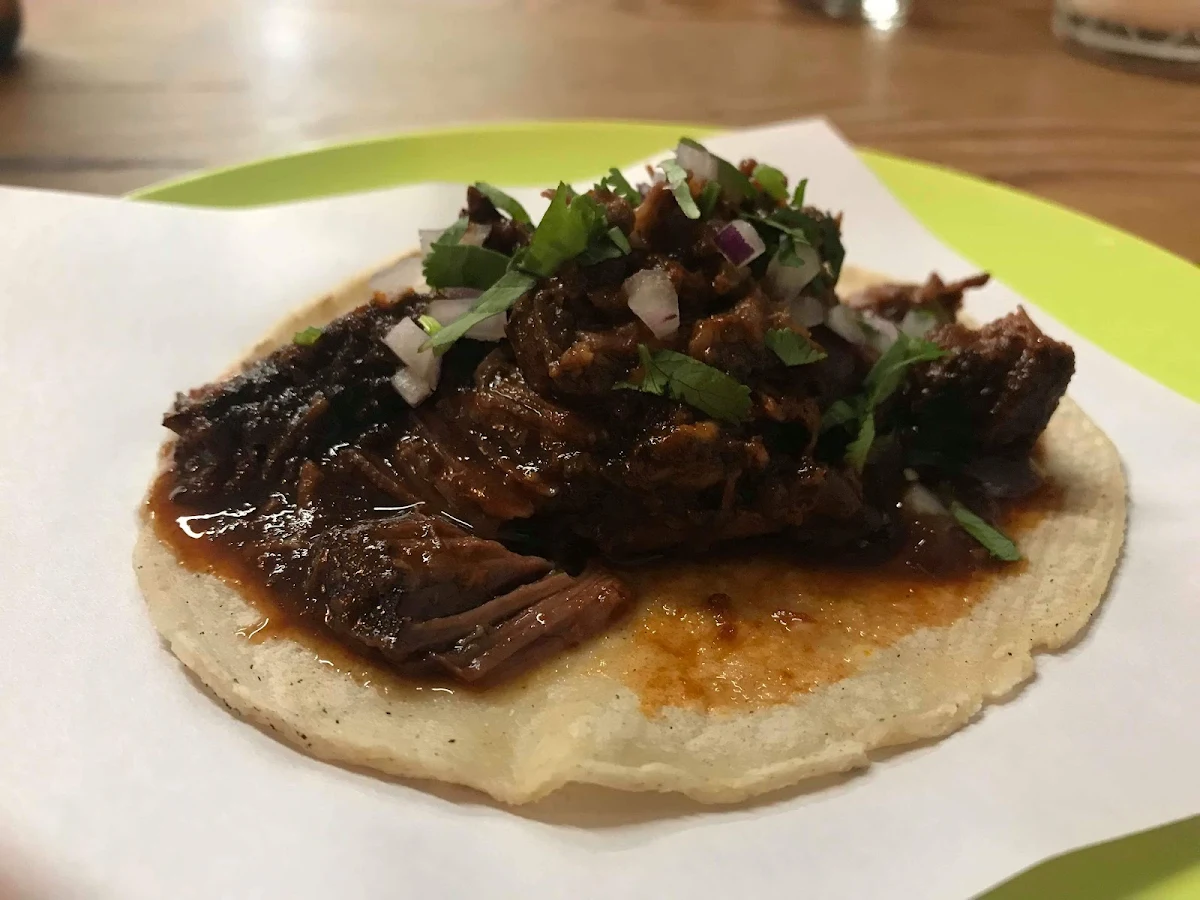 Cachete de Res, La Popular Taqueria