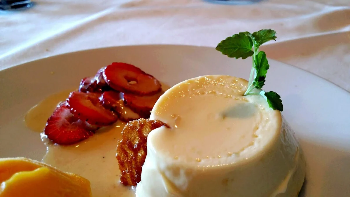 Vanilla Bean Panna Cotta