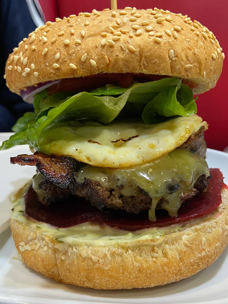 Highlights, FB's Fancy Burgers