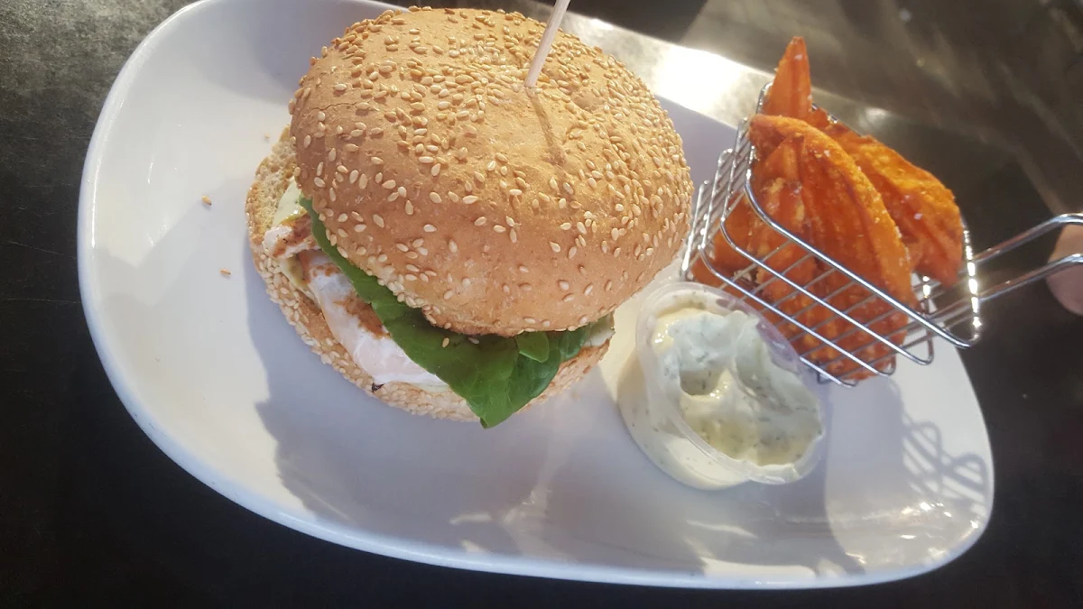 Highlights, FB's Fancy Burgers
