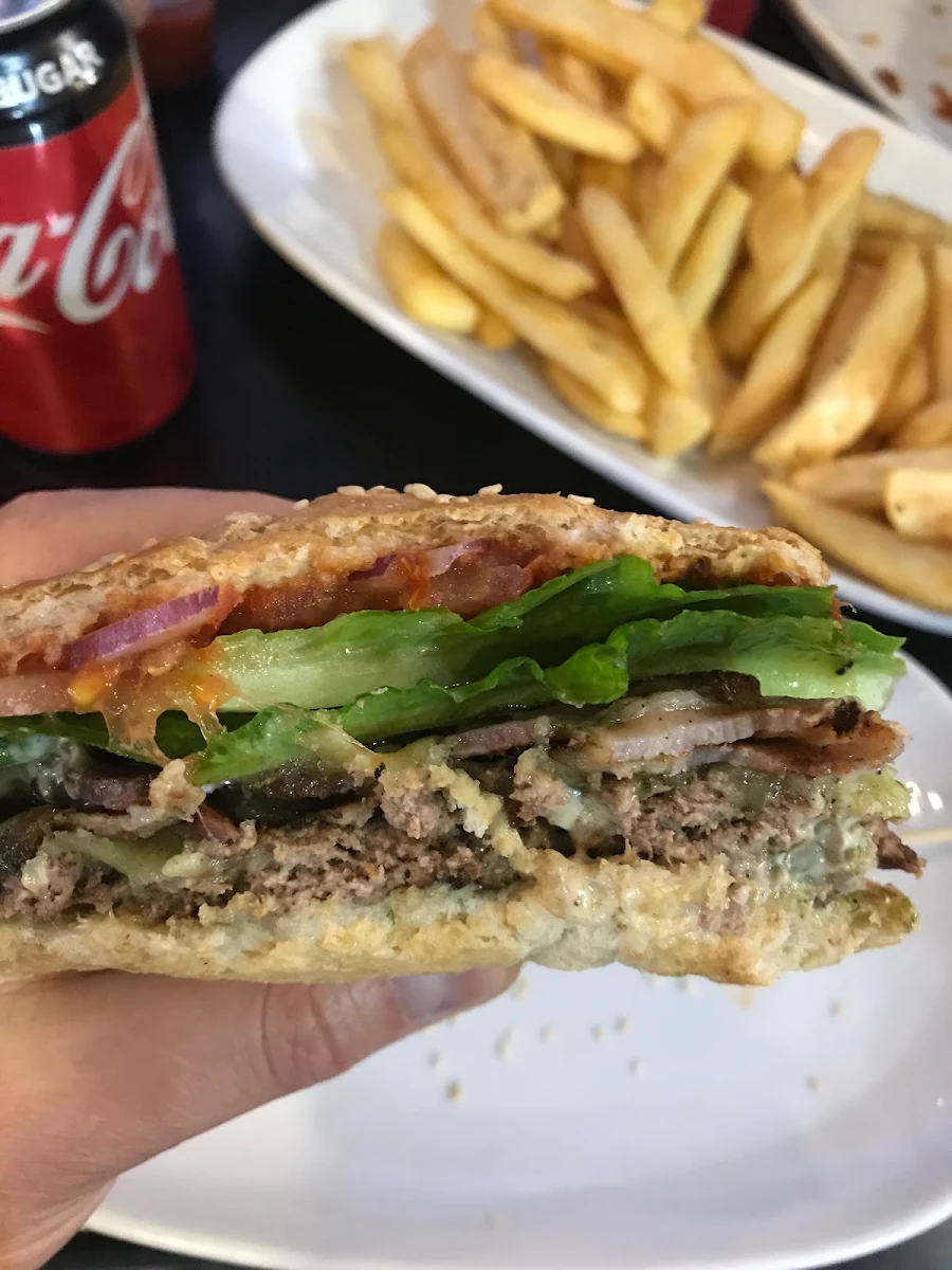 Highlights, FB's Fancy Burgers