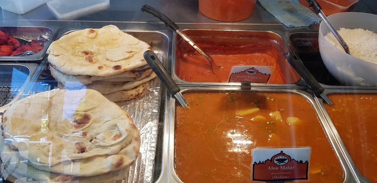 Naan Butter Chicken