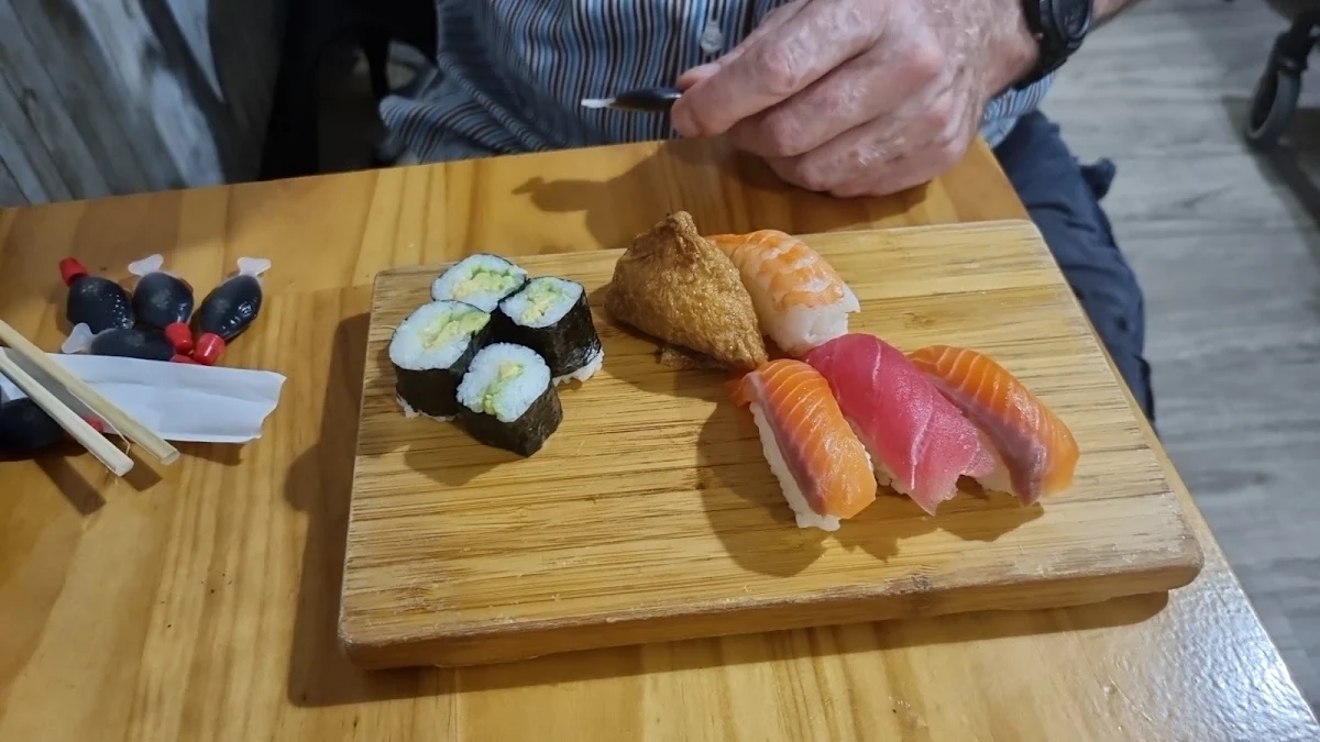 Highlights, Sushi Mura