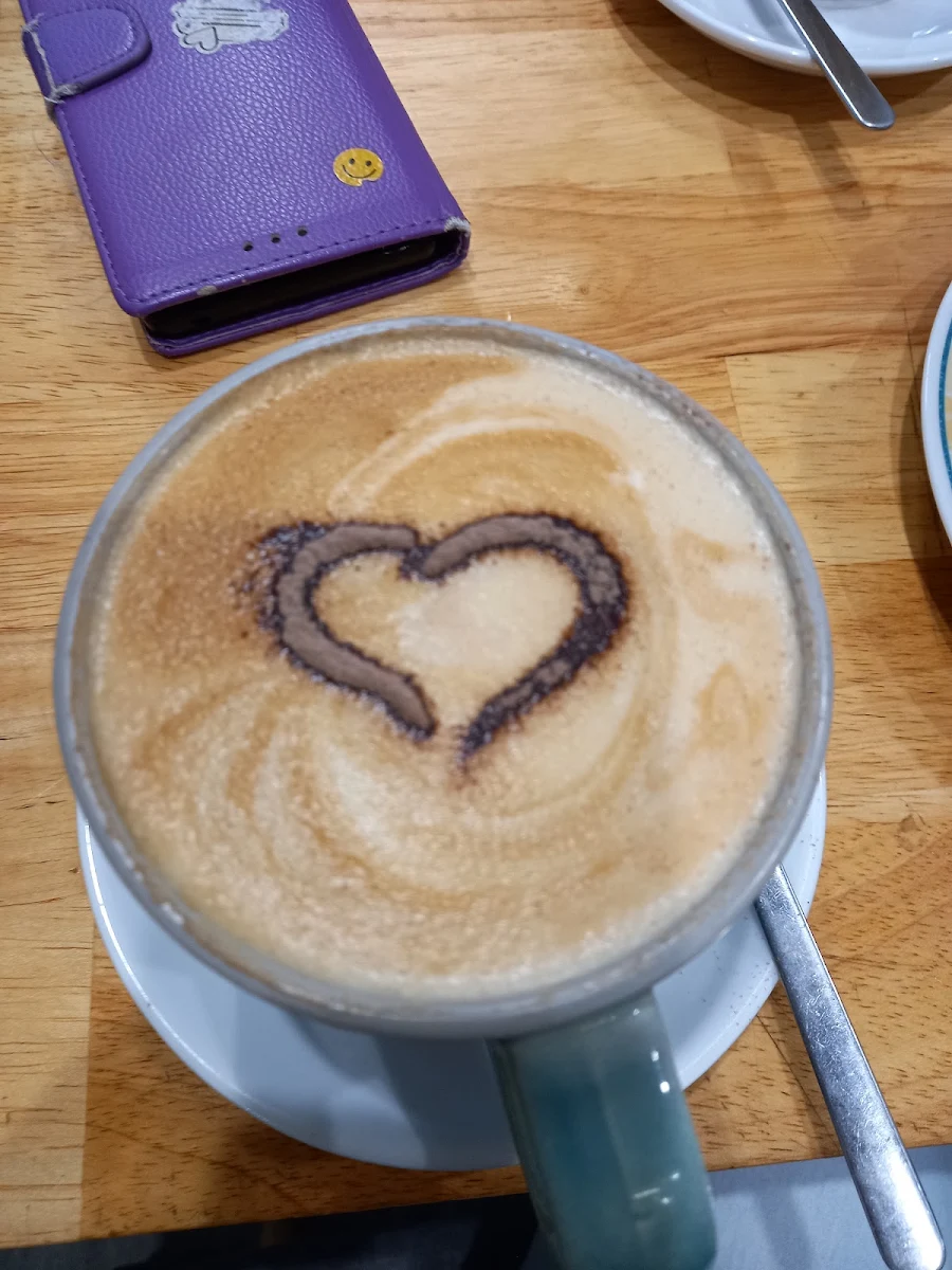 Coffee Made, Nikki's ON MENZIES