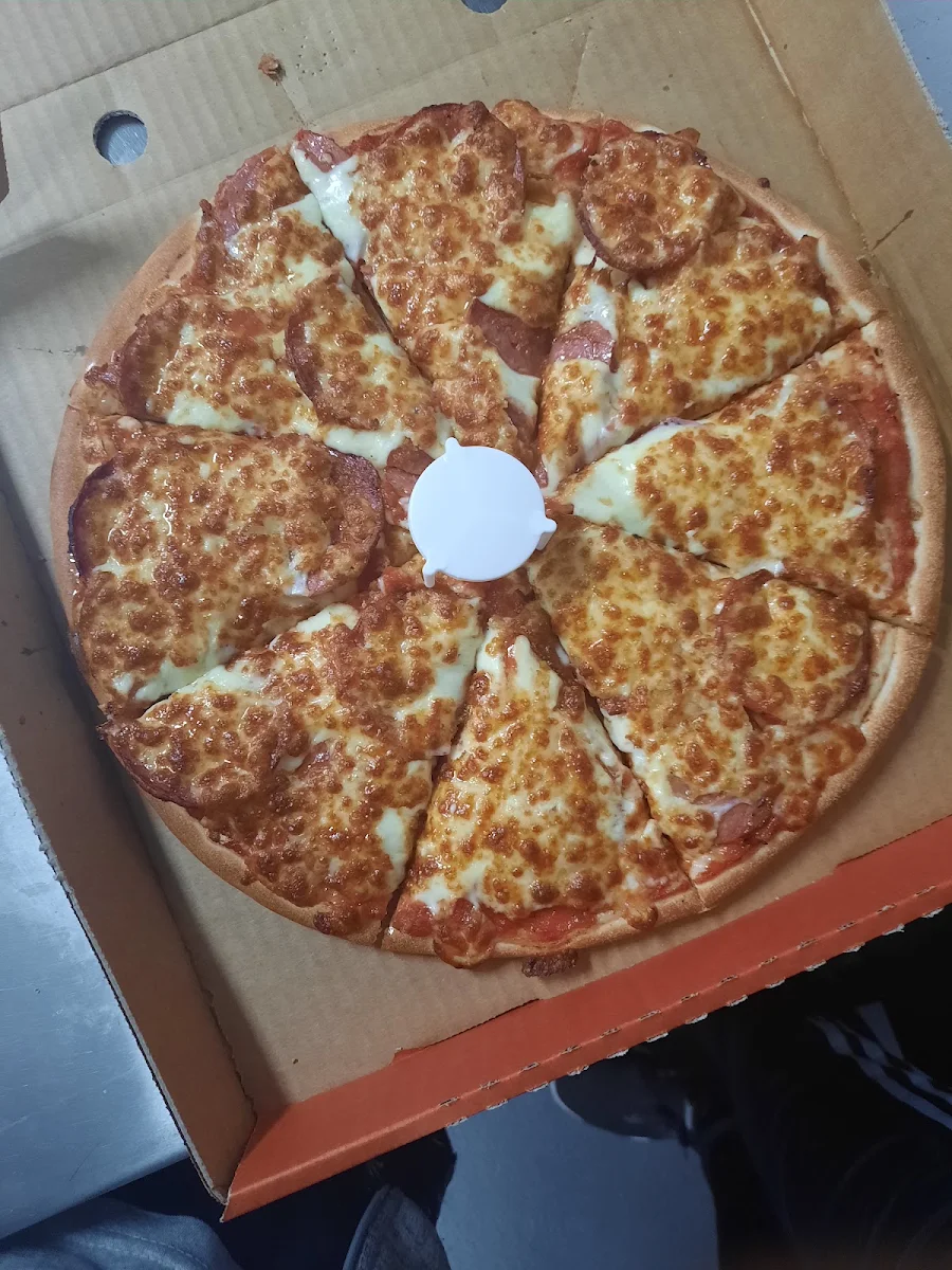 Pepperoni, Amalfi Pizza & Pasta Mill Park