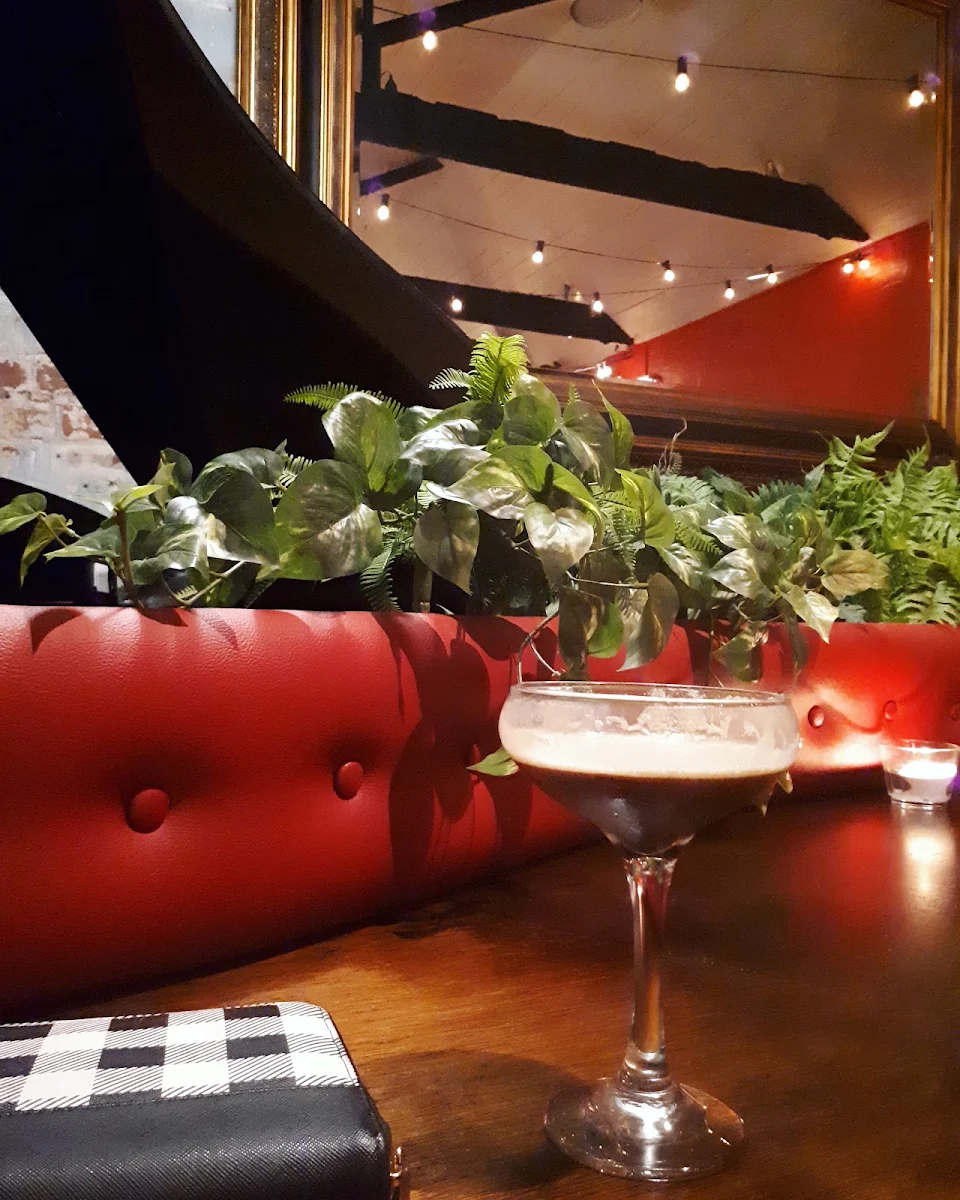Highlights, Murmur Piano Bar