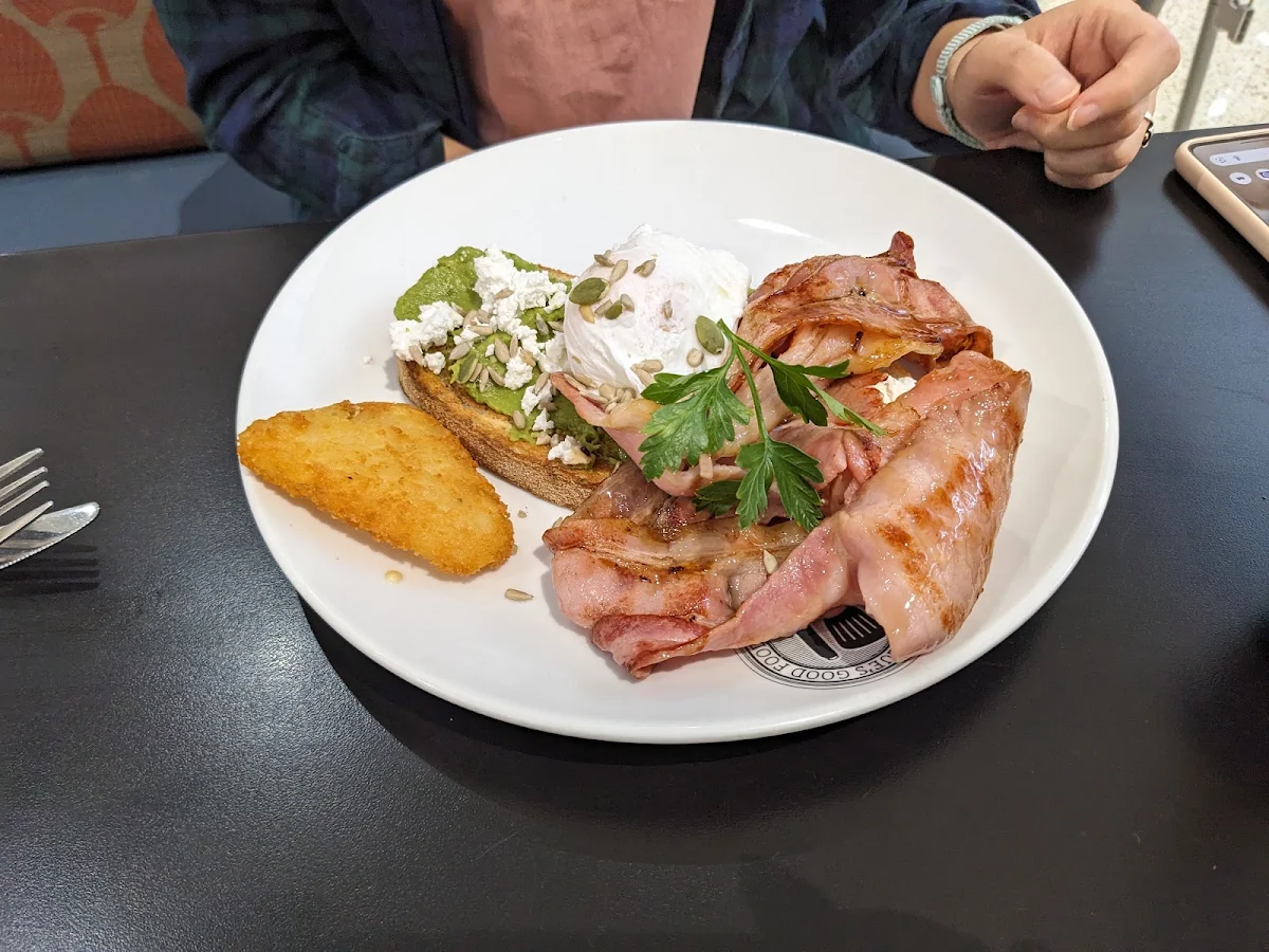 Smashed Avocado, Jamaica Blue Mt Ommaney