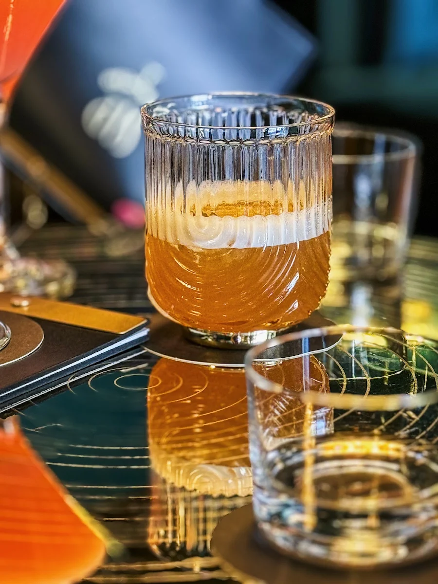 Highlights, SIP Champagne Bar