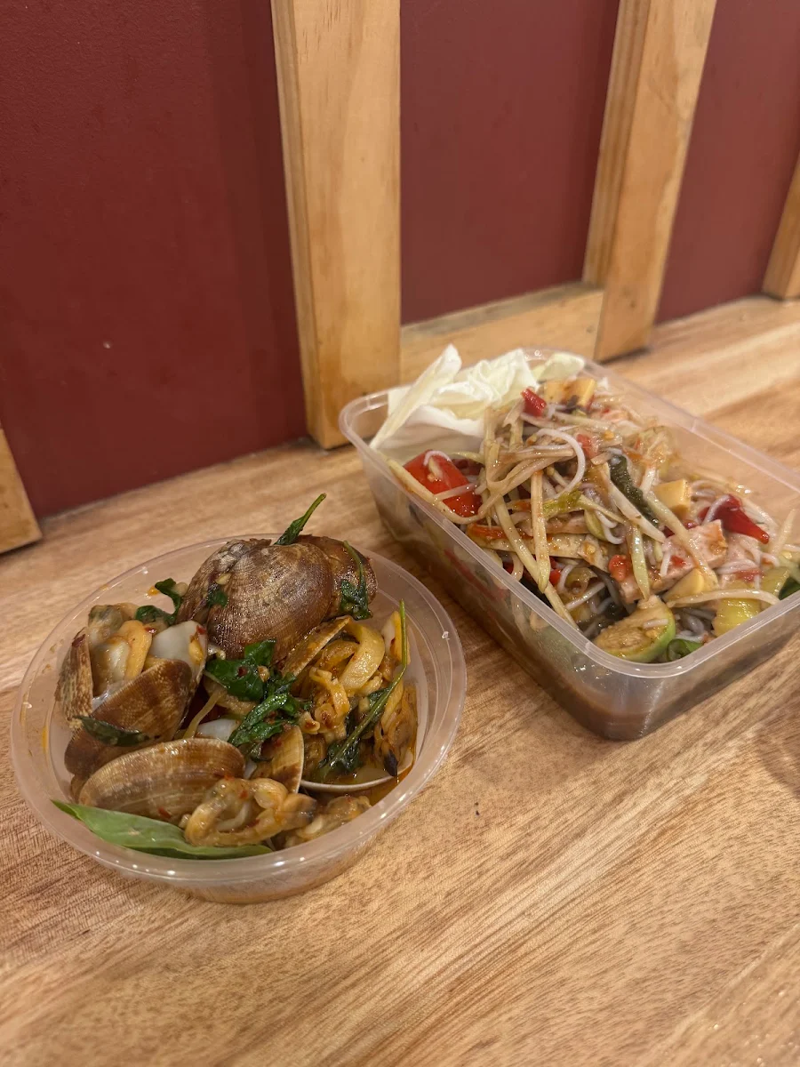 Highlights, Khao Neow Thai Street Food