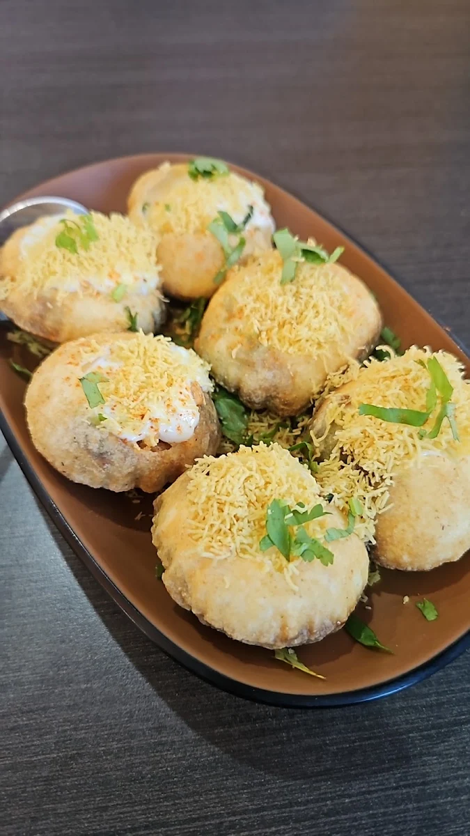Dahi Poori, Jalsa EATS