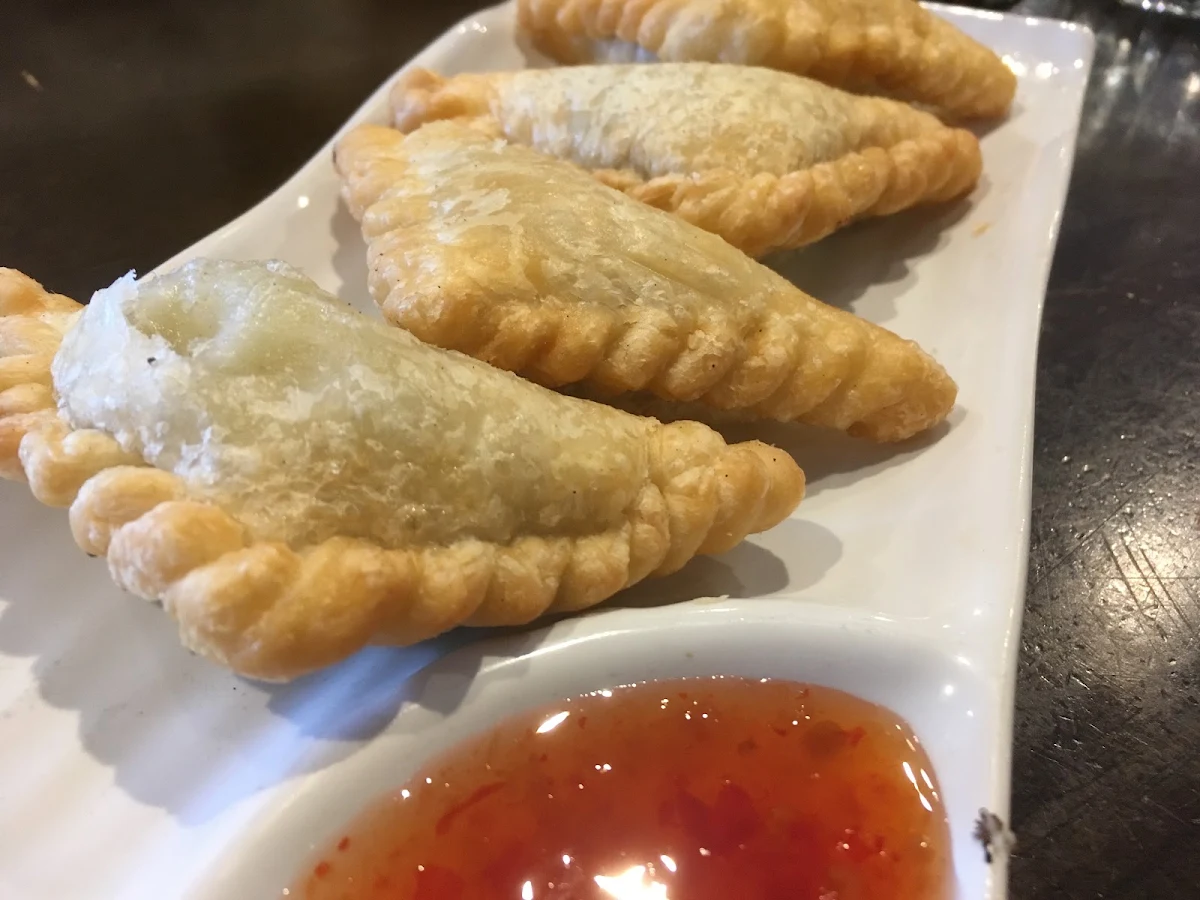 Curry Puff, Manee Thai Cuisine